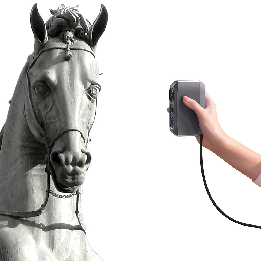 3DMakerpro Moose Lite utilisé pour scanner un objet